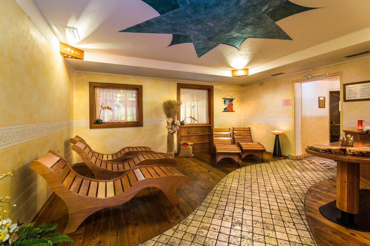 Hotel Salvan 캄피텔로디파사 외부 사진